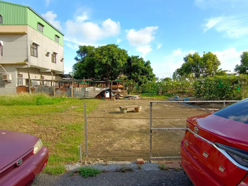 嘉義縣新港近省道百坪建地  豪宅用地環境清幽