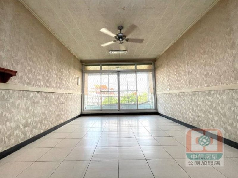 嘉義市東區彌陀路透天金店面 學區商圈大馬路邊