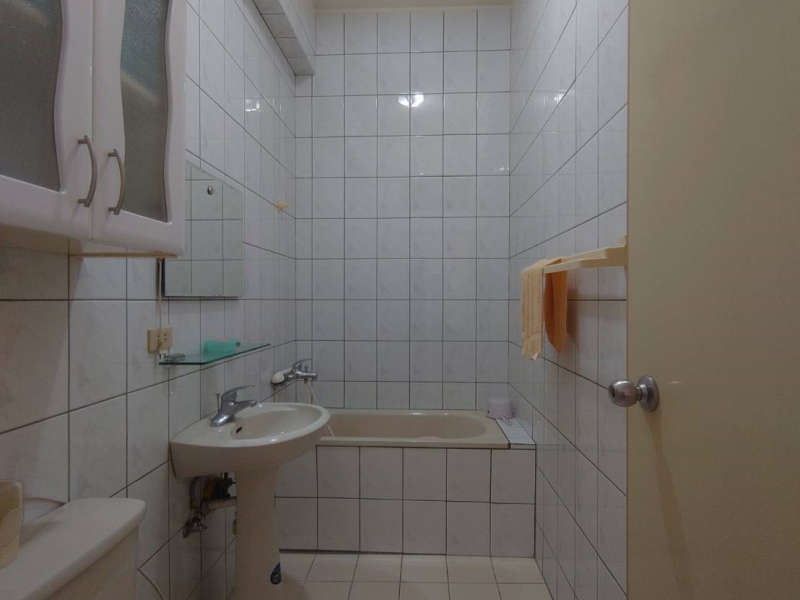 嘉義縣民雄北勢子車庫別墅  有孝親房生活機能棒