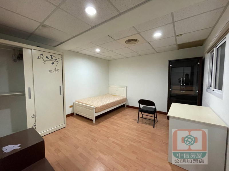 嘉義市後庄溪興街大面寬樓店 適工作室補教美髮沙龍