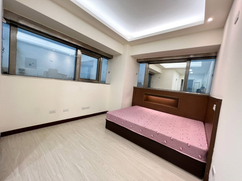 嘉義市文化商圈套房  近噴水池學區嘉女