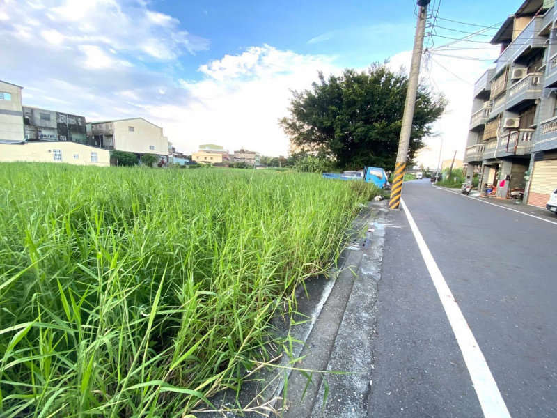 雲林水林鄉公所建地1071坪  市中心超商餐飲集中區