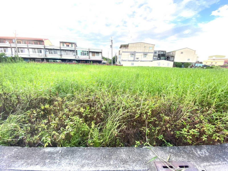 雲林水林鄉公所建地1071坪  市中心超商餐飲集中區