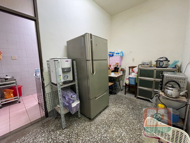 嘉義市東區大業國中透天 近寶雅7-11生活機能佳