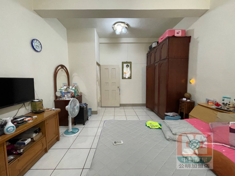 嘉義市東區大業國中透天 近寶雅7-11生活機能佳