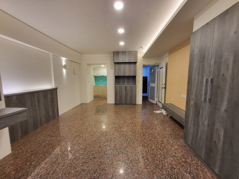 嘉義市東區金龍街大套房  全新整理近嘉義公園