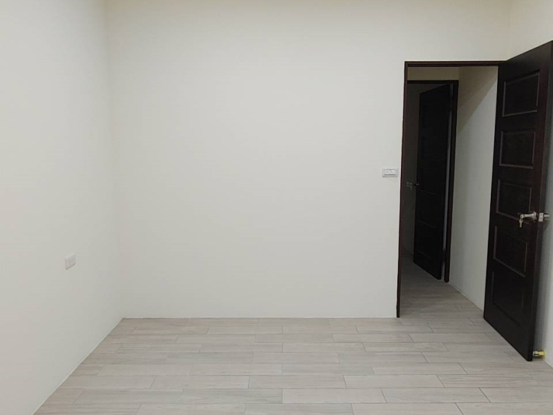 嘉義市東區大業國中透天 全新整理採光通風好