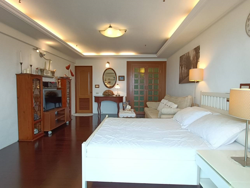 嘉義縣番路嘉南第一景景觀百萬套房 一卡皮箱即可入住