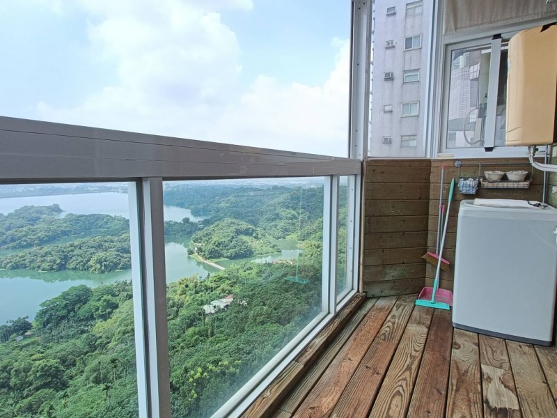 嘉義縣番路嘉南第一景景觀百萬套房 一卡皮箱即可入住