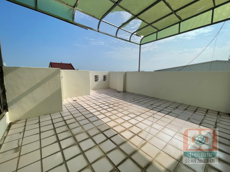 嘉義縣水上崎子頭透天店住  邊間三角窗採光極佳