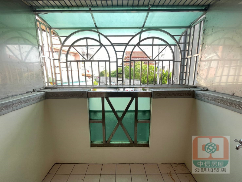 嘉義縣水上崎子頭透天店住  邊間三角窗採光極佳