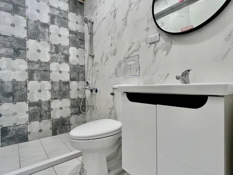 嘉義市西區友愛商圈3房有車位 一層2戶住戶單純