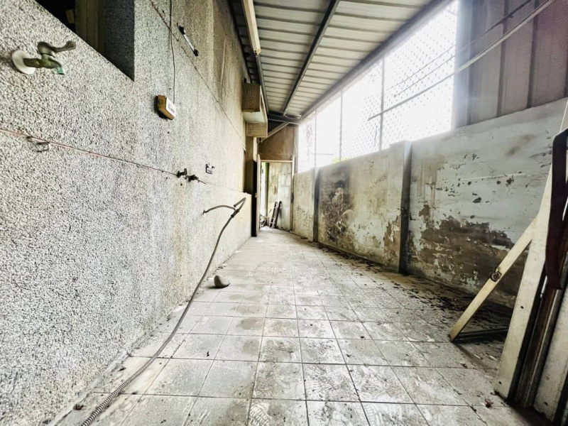 嘉義市⛱️新民路上三角窗黃金店面⛱️  設計圖及建照一起出售