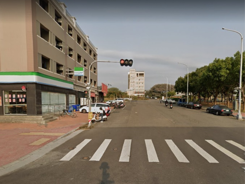 嘉義縣民雄🎉中正大學旁三角窗商業建地