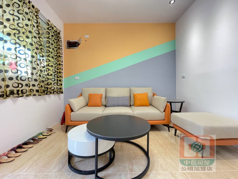 嘉義市垂楊國小美平房  全新整修周邊機能極佳