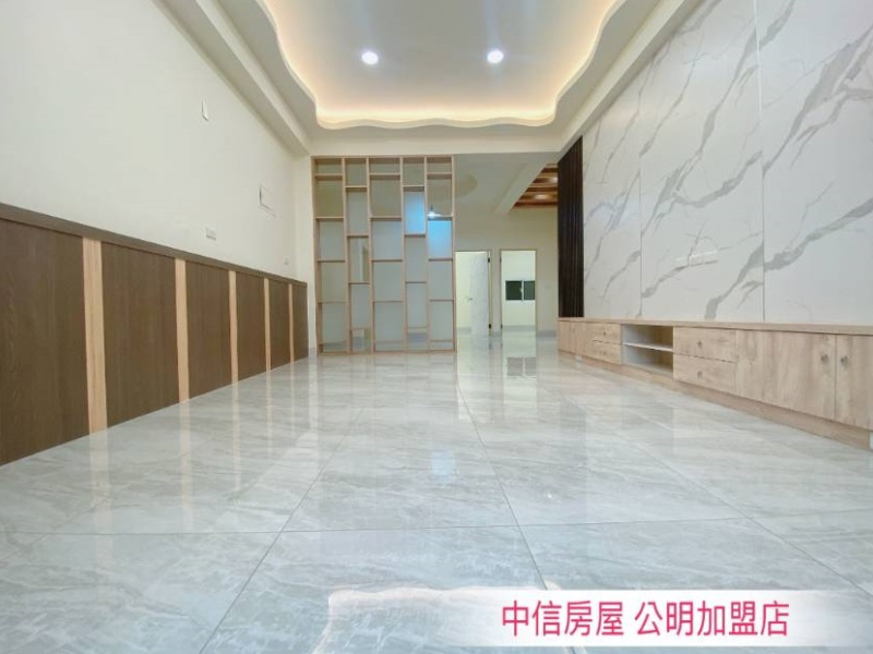 嘉義市經國商圈一樓住家 全新整理有中庭花園 