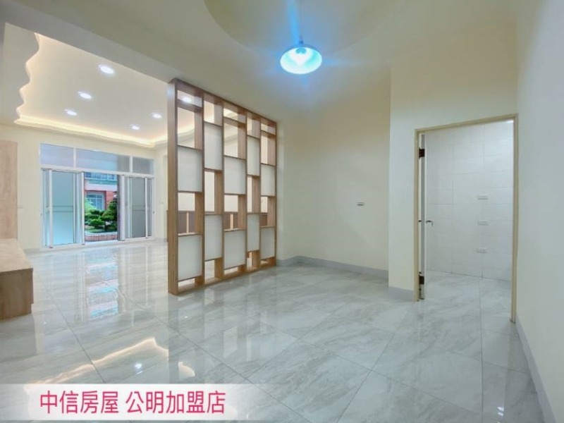 嘉義市經國商圈一樓住家 全新整理有中庭花園 