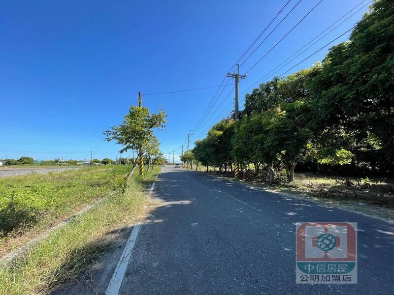 嘉義縣太保市高鐵站旁美建地 大面寬大路邊好規劃
