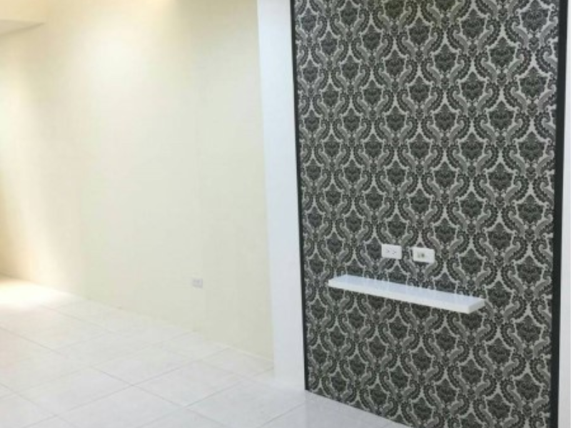 嘉義市西區建成街遠東百貨別墅 全新整理有大露臺近學區