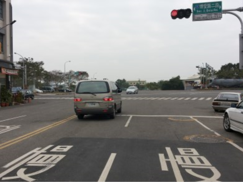 嘉義市西區大聖路透天大店面 整層主臥有電梯